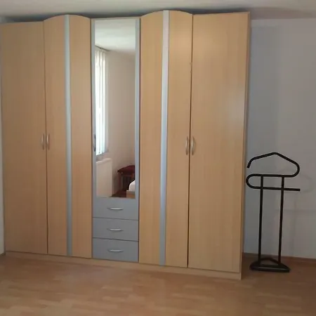 Ferienhaeuschen *